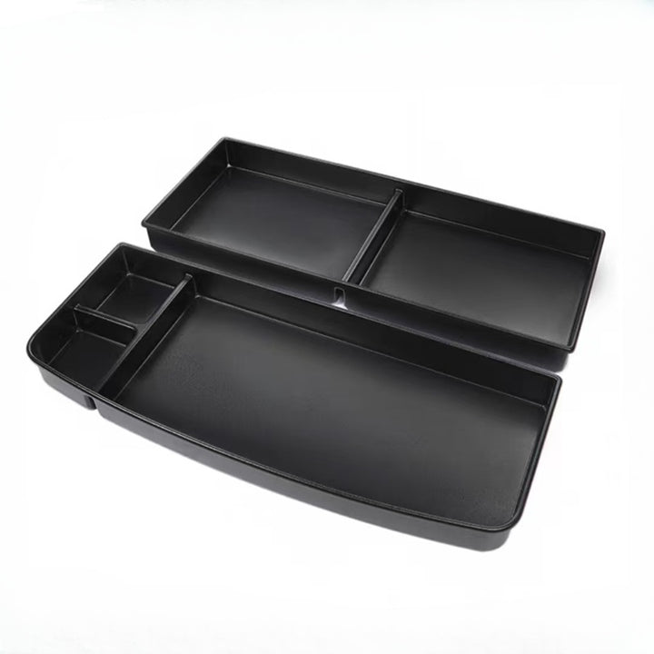 Opbergvak onder de bagageruimte for Polestar 4