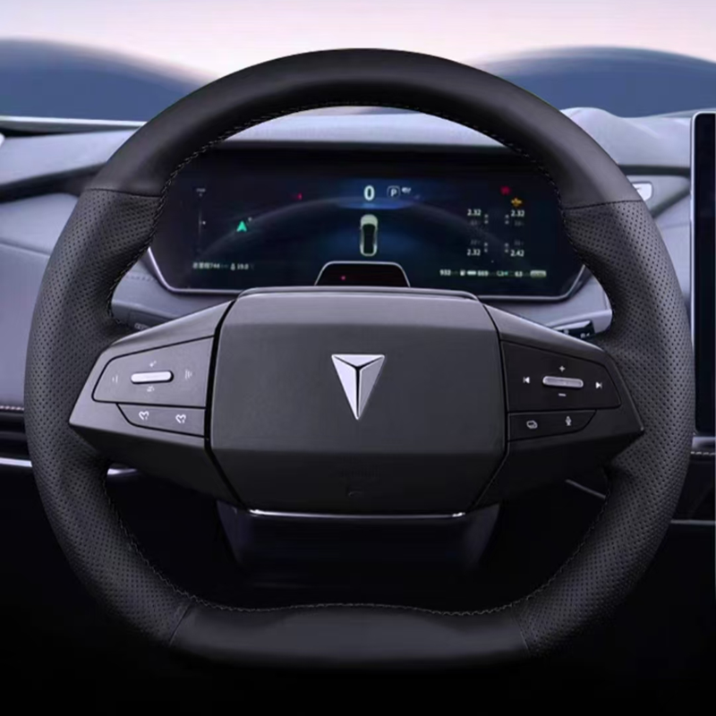 Genuine leather hand-stitched steering wheel cover for Deepal