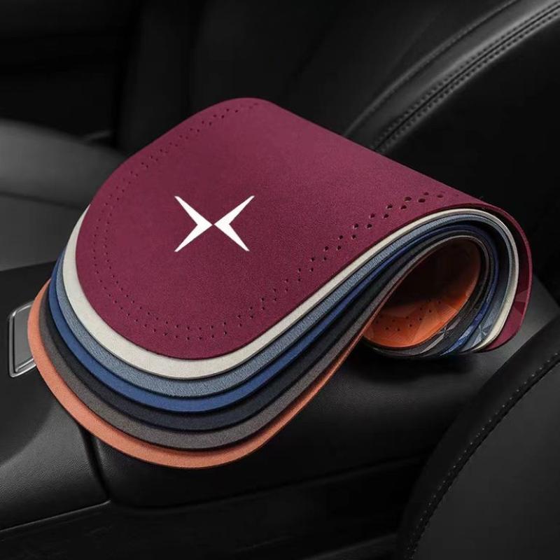 Center control armrest pad for polestar