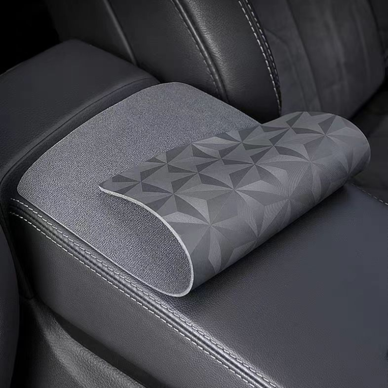 Center control armrest pad for Avatr