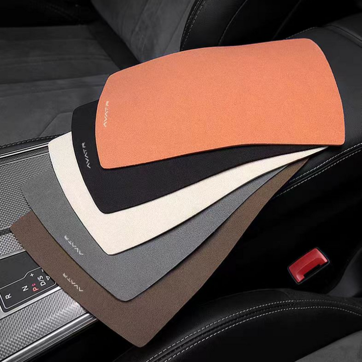 Center control armrest pad for Avatr