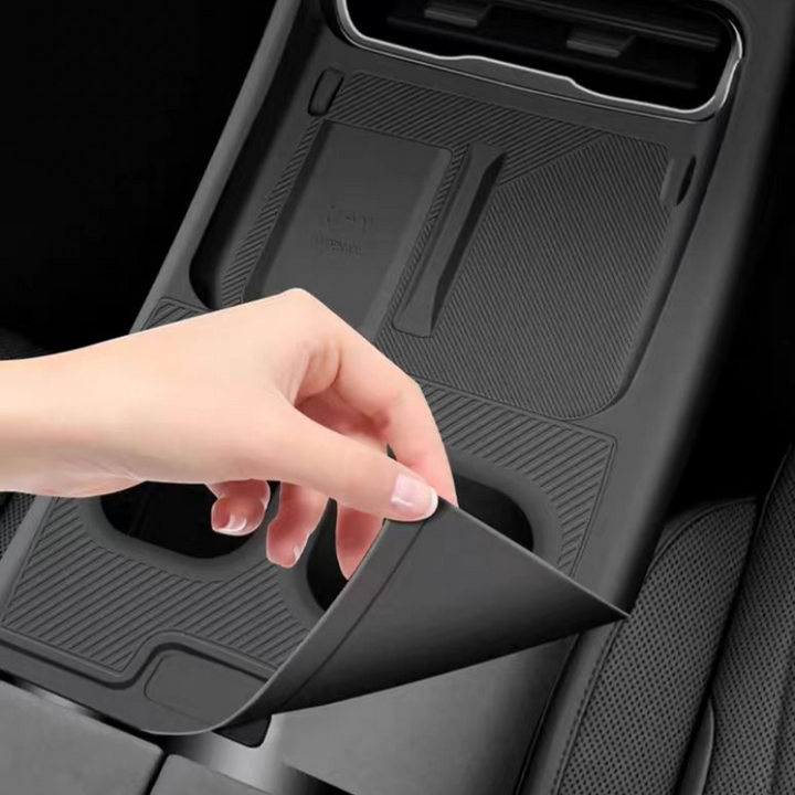 Center console cover for Nevo Q07