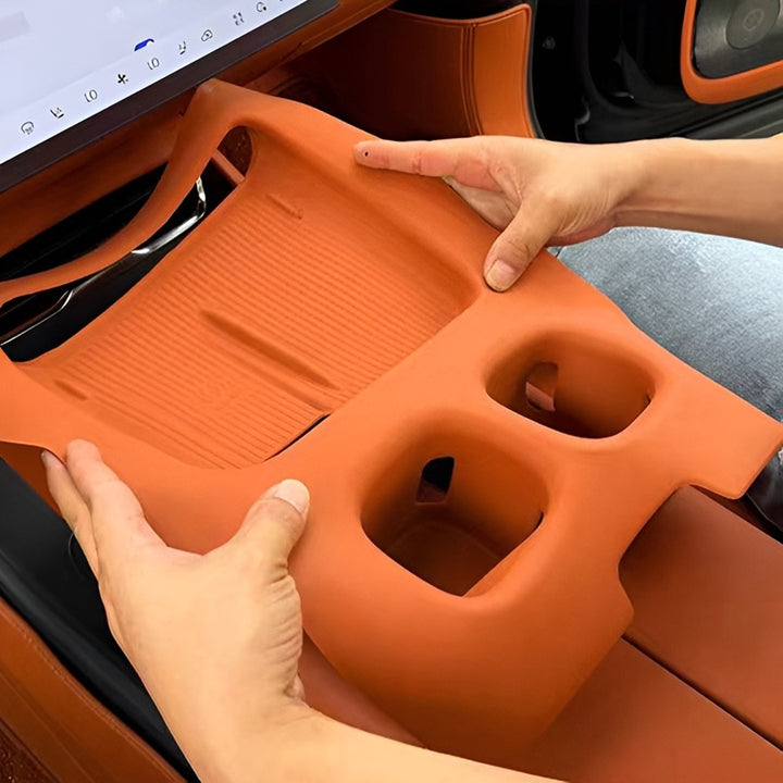 Center console cover for Nevo Q07