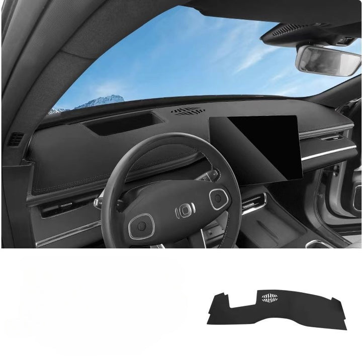 Dashboard sunshade mat for Nevo Q07