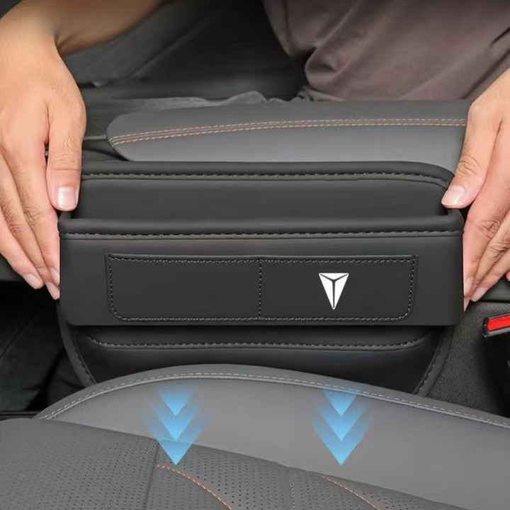 Seat Seam Organizer for Deepal