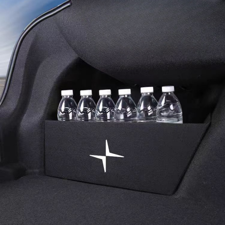 Trunk bulkhead for Polestar 2