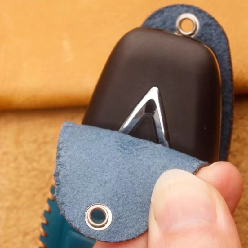 Smart Key Holder for Nevo
