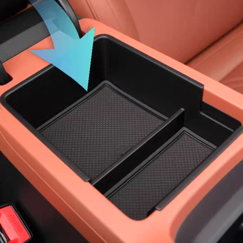 Center armrest storage box for Nevo A05