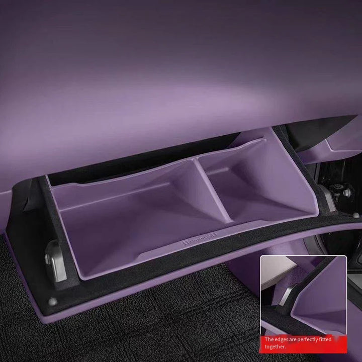 Passenger-side silicone storage compartment for Avatr 07