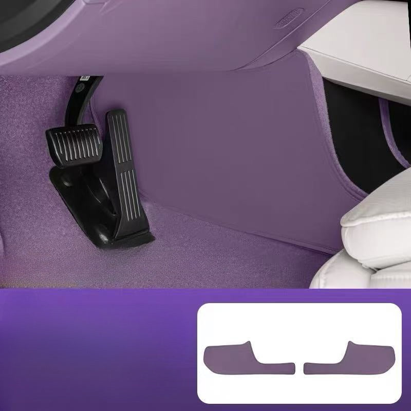 Center console kick panel for Avatr 12