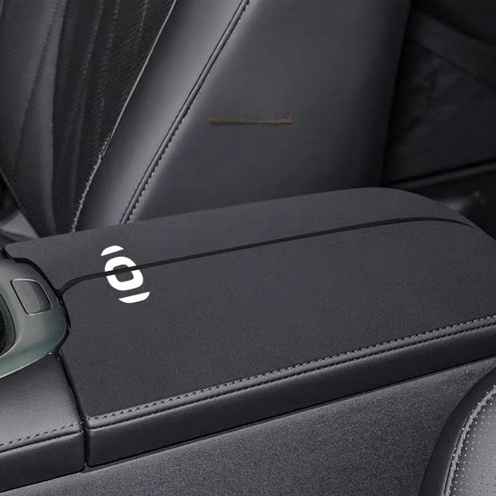 Center control armrest pad for Nevo A07