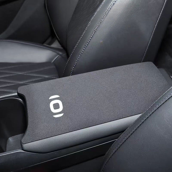 Center control armrest pad for Nevo A05