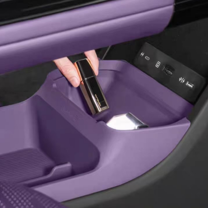 Lower center console storage box for Avatr 07