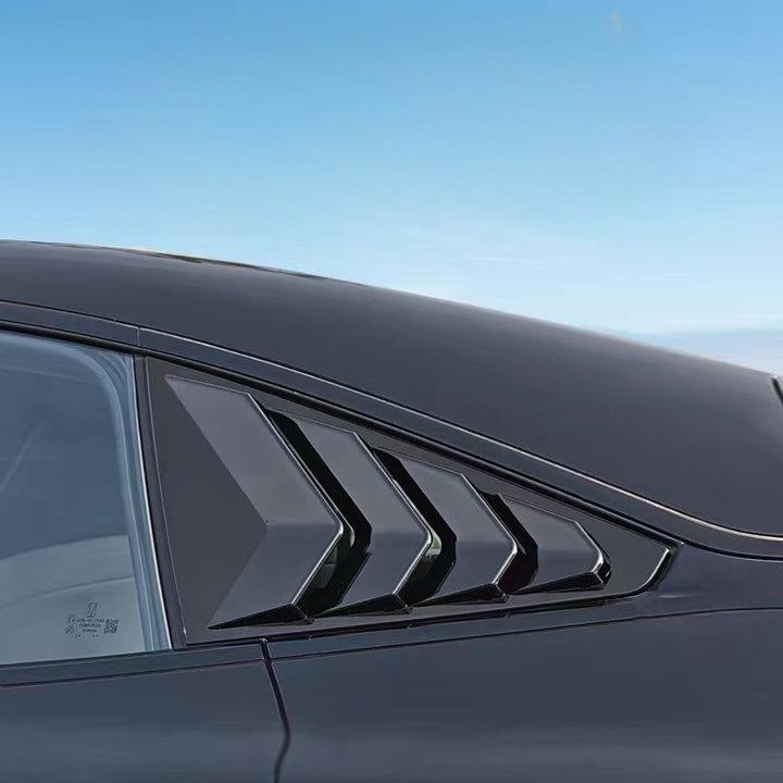 Triangle glass window trim for Avatr 06