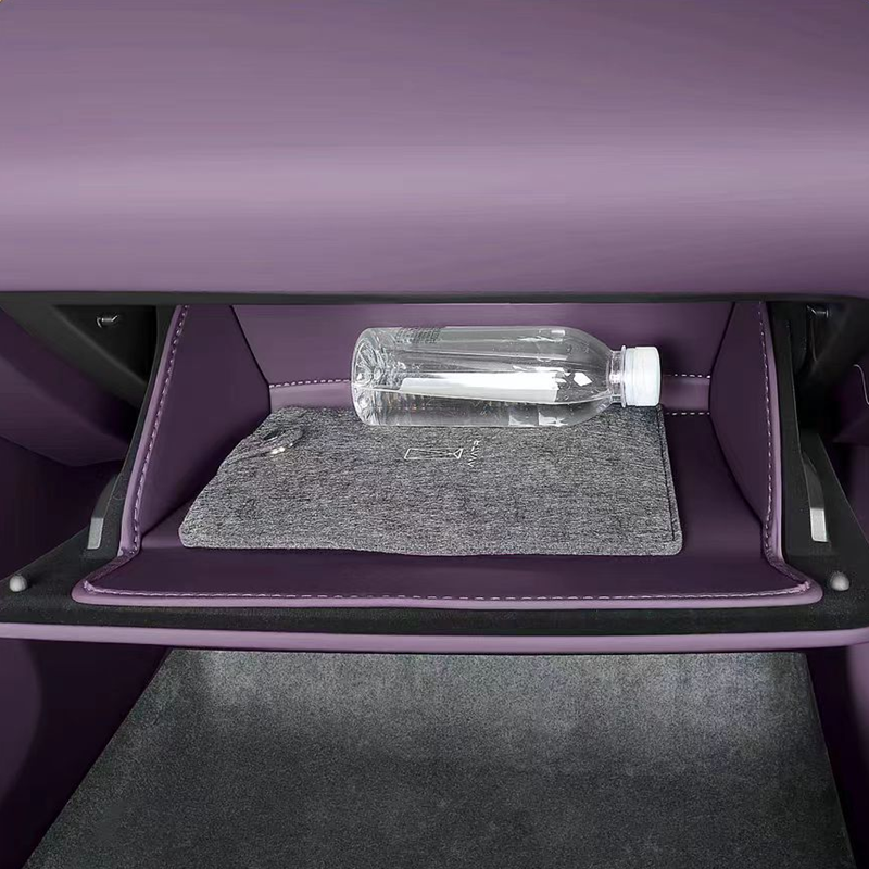 Passenger-side storage compartment for Avatr 06