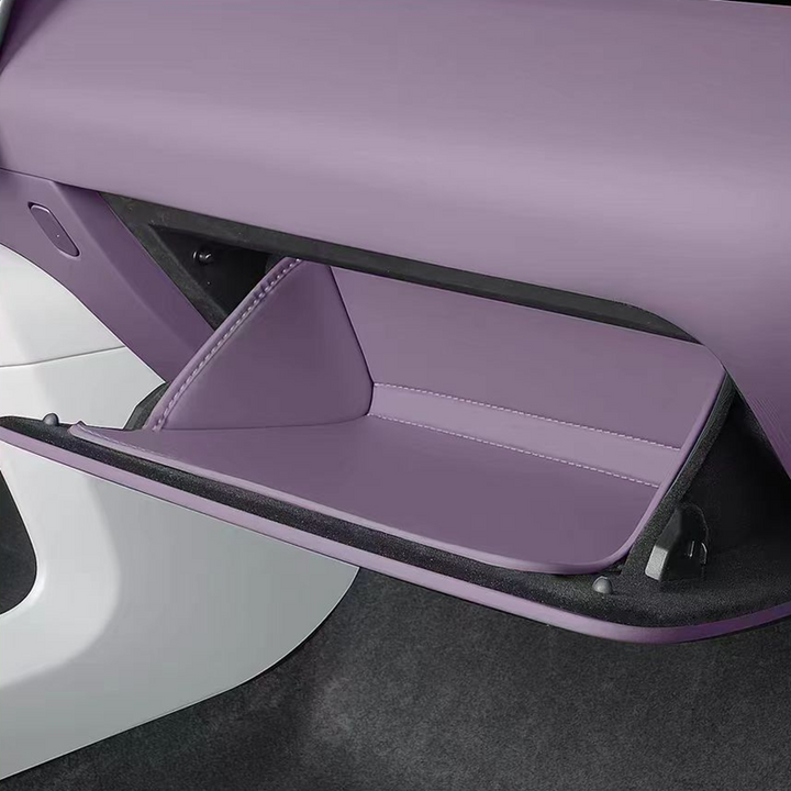 Passenger-side storage compartment for Avatr 06