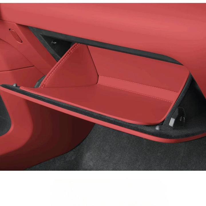 Passenger-side storage compartment for Avatr 06