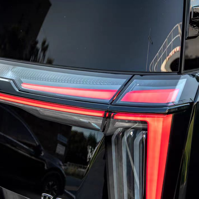 Body blacking trim for GAC M8