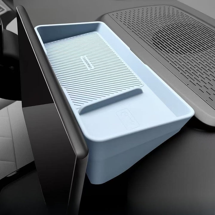 Storage compartment behind the screen for Deepal S05