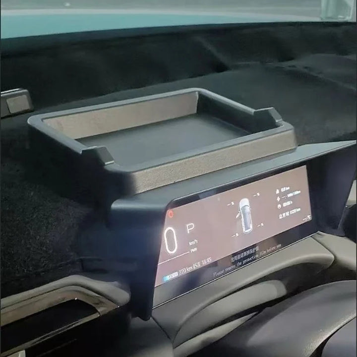 Dashboard sun visor storage panel for Nevo Q05