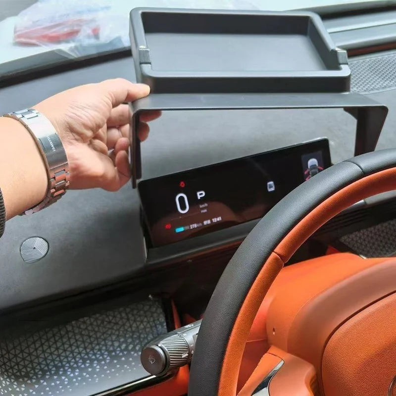 Dashboard sun visor storage panel for Nevo Q05