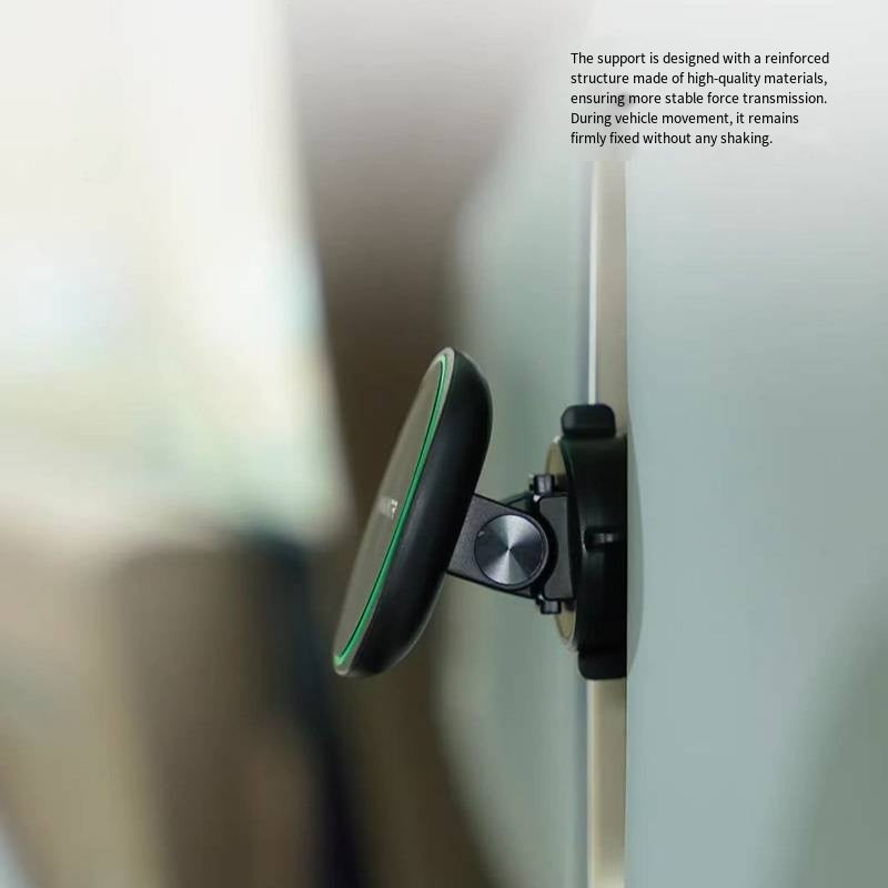 Rear-seat fast-charging car mount for Avatr