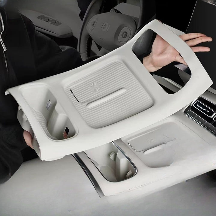 Center console cover for Nevo Q05