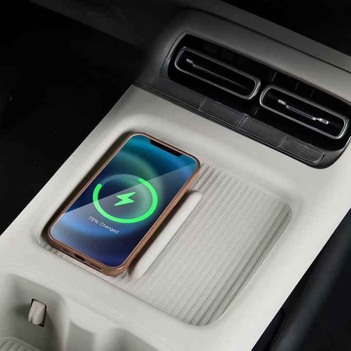 Center console cover for Nevo Q05
