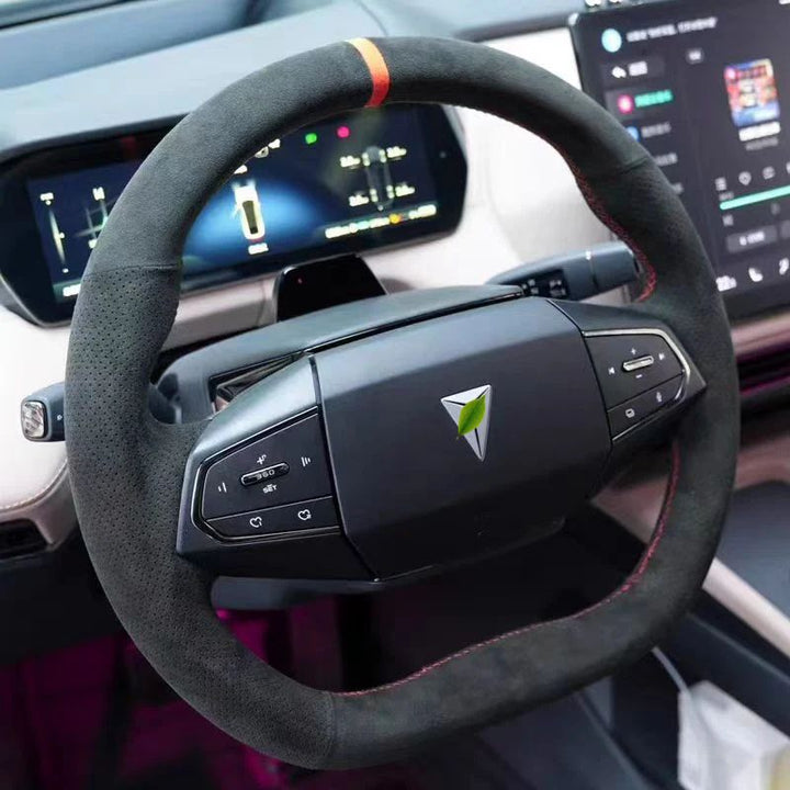 Genuine leather hand-stitched steering wheel cover for Deepal
